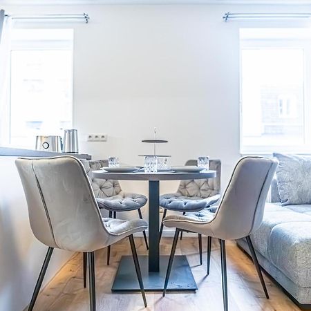 Charming 1Br And 1Lr Apt Modern Design Donaustadt เวียนนา ภายนอก รูปภาพ