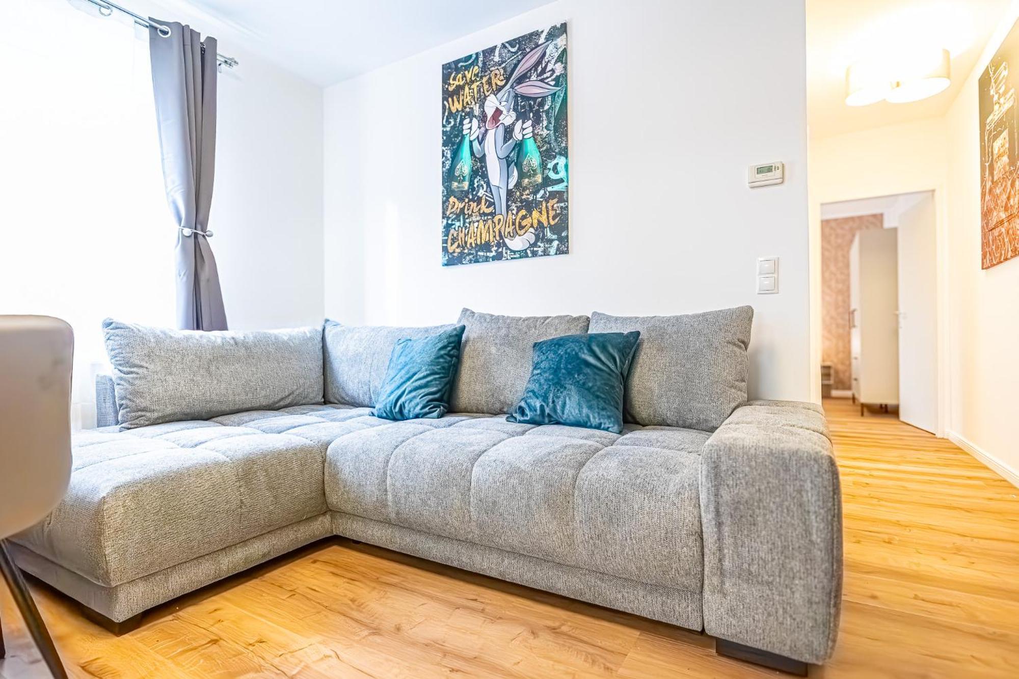 Charming 1Br And 1Lr Apt Modern Design Donaustadt เวียนนา ภายนอก รูปภาพ