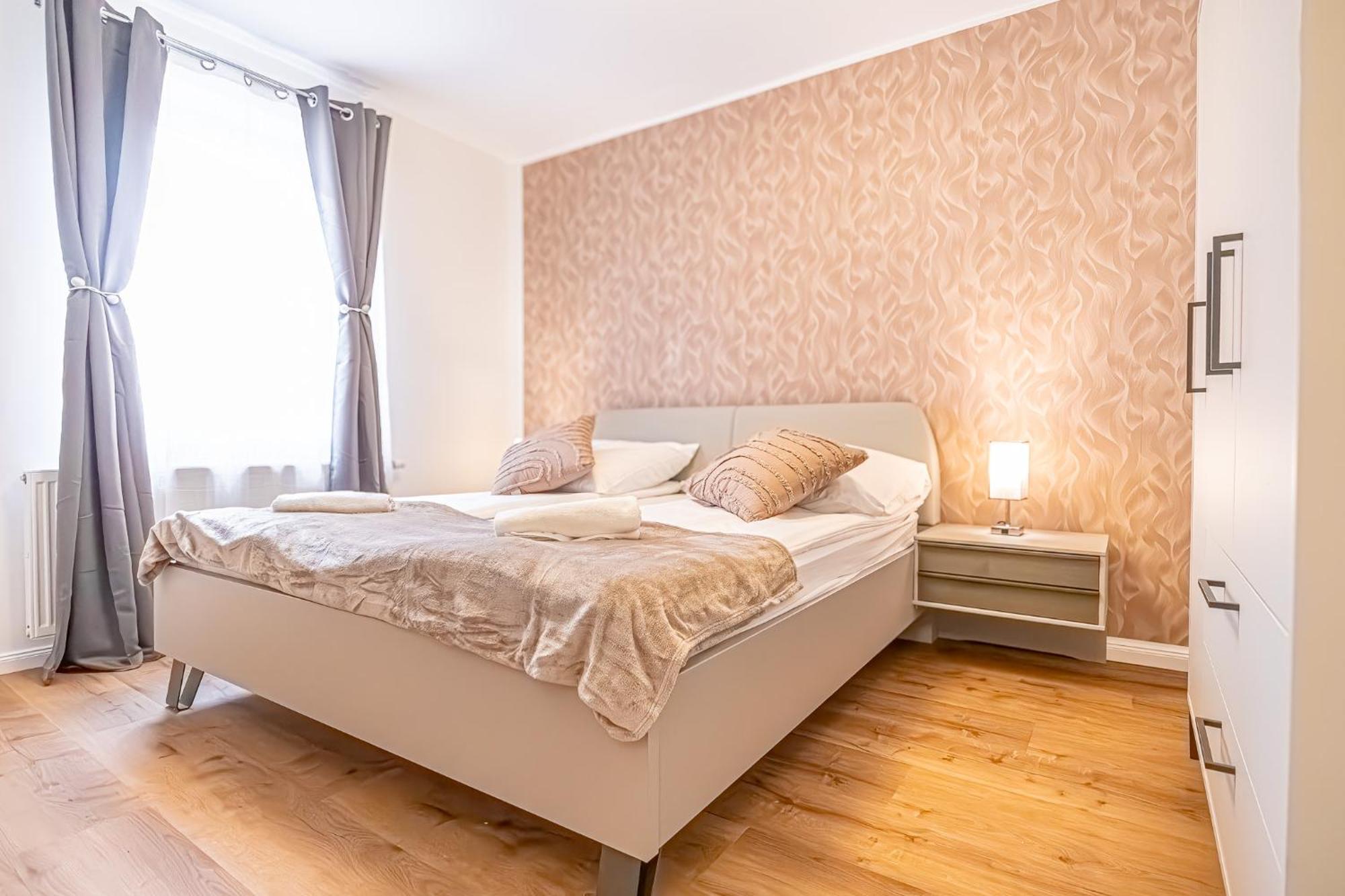 Charming 1Br And 1Lr Apt Modern Design Donaustadt เวียนนา ภายนอก รูปภาพ