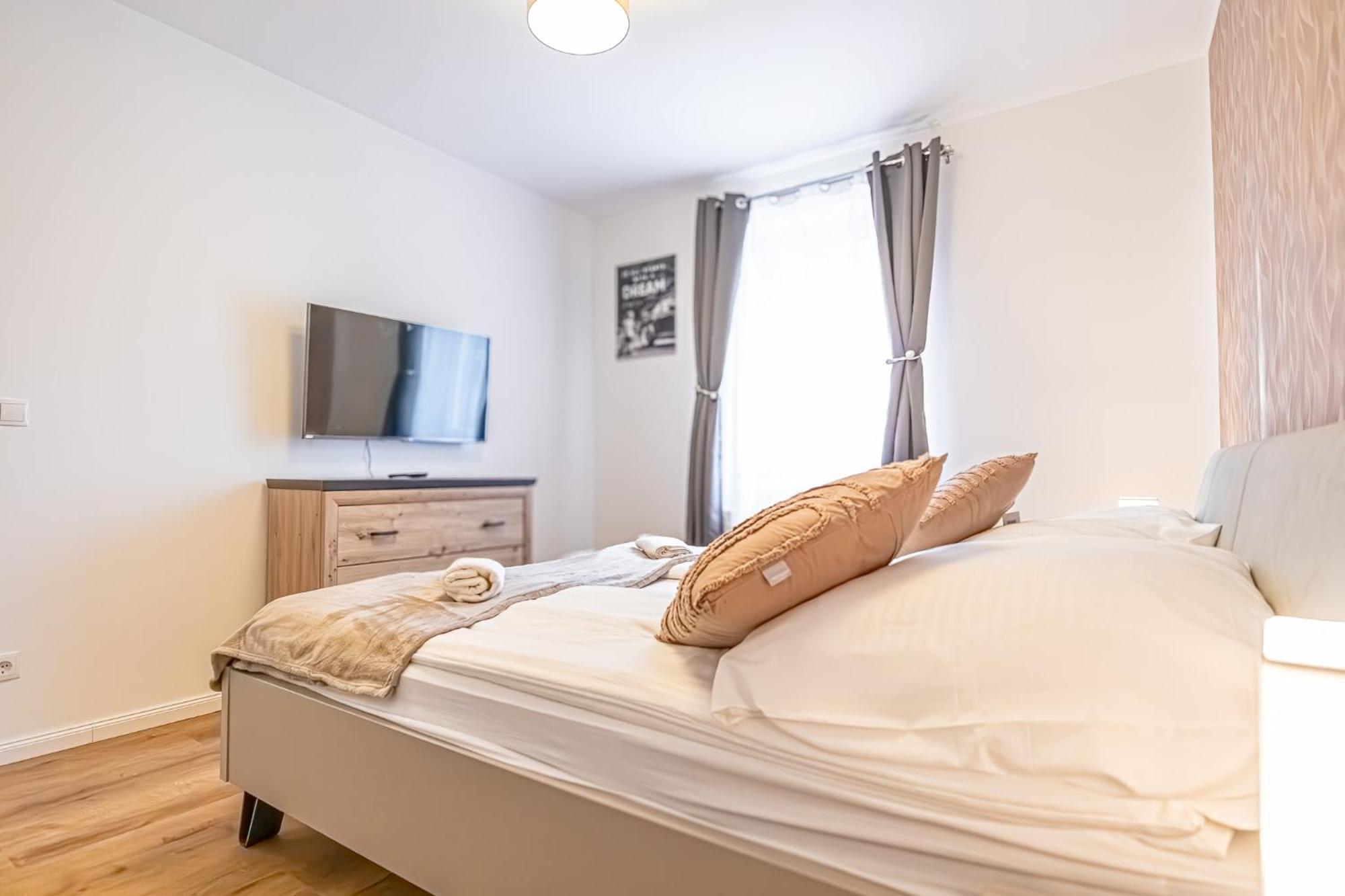 Charming 1Br And 1Lr Apt Modern Design Donaustadt เวียนนา ภายนอก รูปภาพ