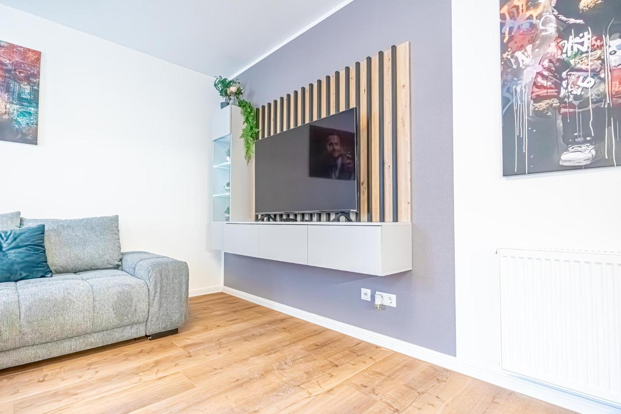 Charming 1Br And 1Lr Apt Modern Design Donaustadt เวียนนา ภายนอก รูปภาพ