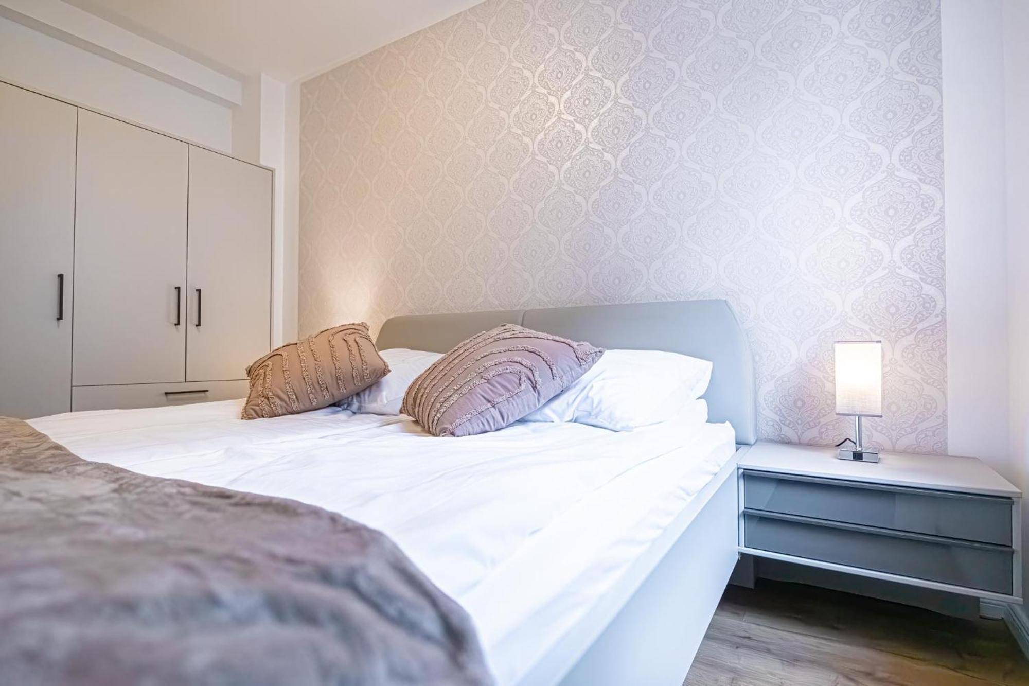 Charming 1Br And 1Lr Apt Modern Design Donaustadt เวียนนา ภายนอก รูปภาพ